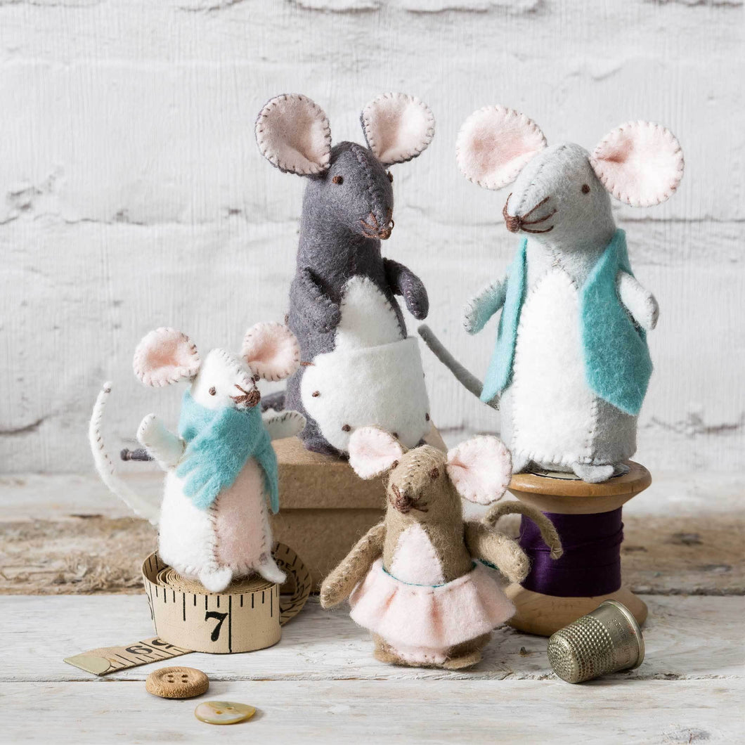 Mouse Family Felt Embroidery Craft Kit - Off The Trail Gifts