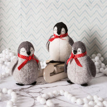 Load image into Gallery viewer, Baby Penguins Felt Craft Kit - Off The Trail Gifts
