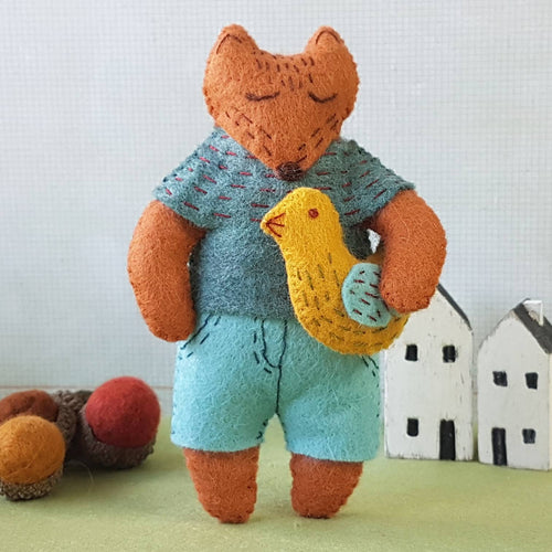 Master Fox & Friend Felt Embroidery Craft Mini Kit - Off The Trail Gifts